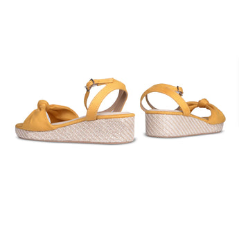 INDEPENDENT Yellow Espadrille Wedges 5